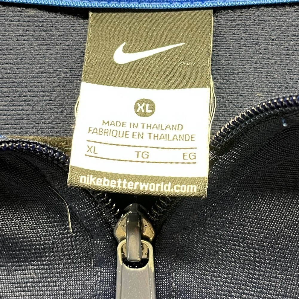 Nike Long Sleeve Jacket - Picture 3 of 3